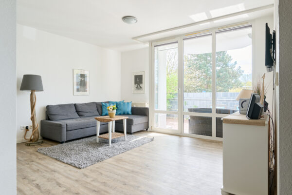 Helles Wohnzimmer Bootssteg Moba Travel